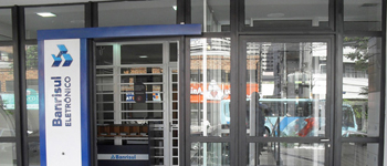 Reforma da Agência do Banco Banrisul, localizado na Av. Dom Luis, 609 - Meireles, Fortaleza-CE.